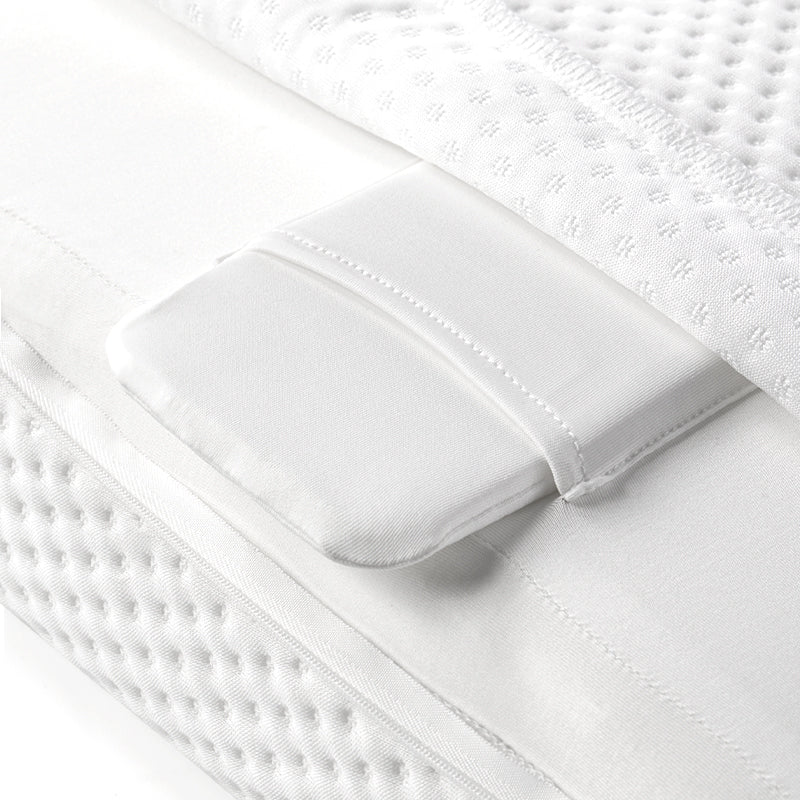 Detail of the Nitetronic Z10 anti-snore pillow, featuring adjustable height and breathable materials for side sleepers.